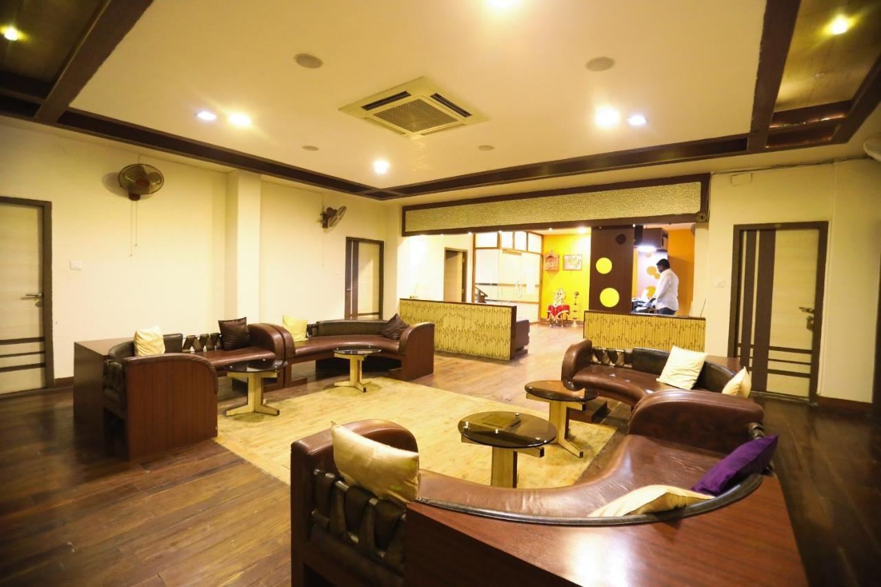 Hotel Vishwanath Varanasi Ngoại thất bức ảnh